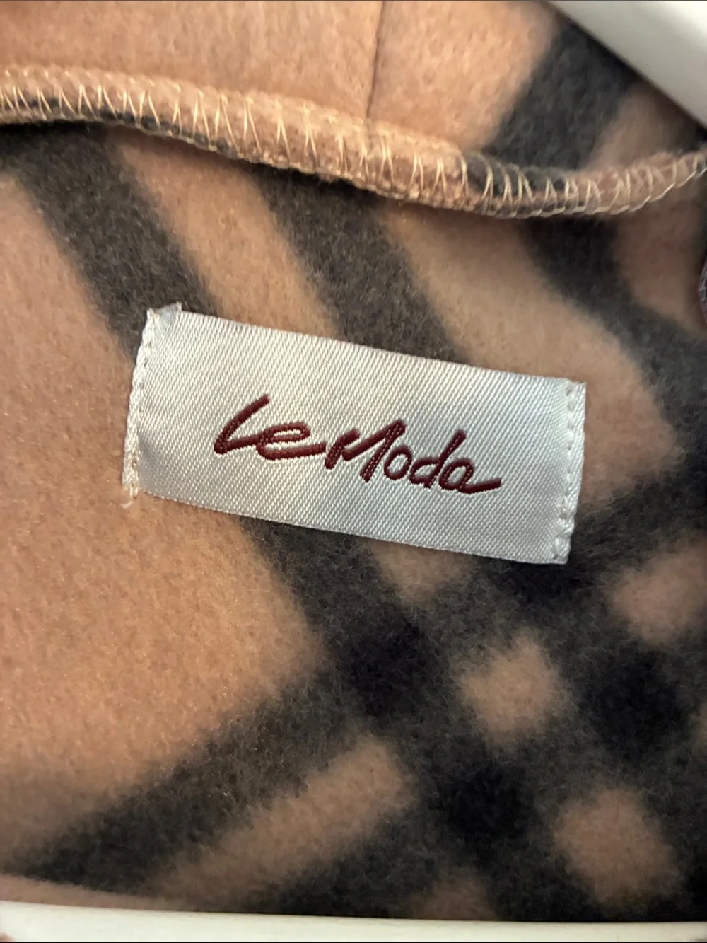 🎉NEW LISTING!🎉Le Moda Beige and Black Plaid Funnel Neck Poncho